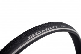 Schwalbe Marathon plus + reflexní pruh