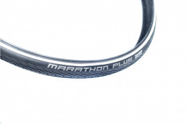Schwalbe Marathon plus + reflexní pruh